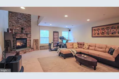 9130 Marlove Oaks Lane, Owings Mills, MD 21117 - Photo 6