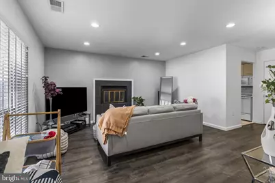 69 Greenwich Place #69, Pikesville, MD 21208 - Photo 4