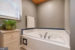 215 Nanticoke Rd, Essex, MD 21221 - Photo 16