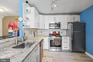 2320 Falls Gable Ln, Baltimore, MD 21209 - Photo 10