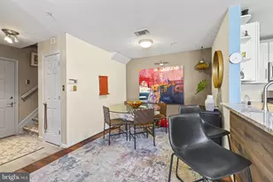 2320 Falls Gable Ln, Baltimore, MD 21209 - Photo 6