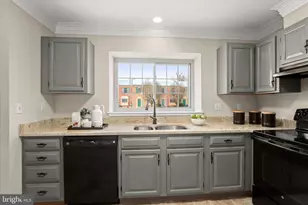 23 Bartley Ct, Baltimore, MD 21236 - Photo 6