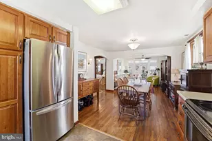 2200 Poplar Rd, Essex, MD 21221 - Photo 6