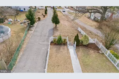 104 Ridge Avenue, Baltimore, MD 21227 - Photo 36