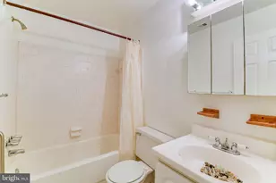 21 Tallow Ct, Baltimore, MD 21244 - Photo 30