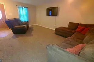 3907 Cutty Sark Rd, Baltimore, MD 21220 - Photo 2