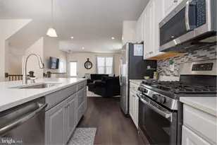 6211 Islington St, Middle River, MD 21220 - Photo 16