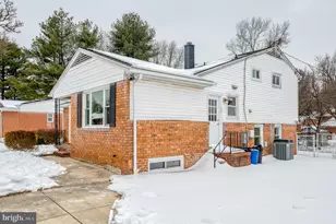 4522 Tapscott Rd, Pikesville, MD 21208 - Photo 8