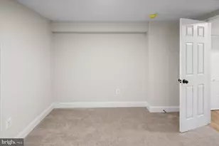 24 Edmondson Ridge Rd, Catonsville, MD 21228 - Photo 32