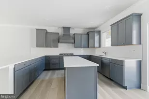 1715 Water Xing Rd, Baltimore, MD 21208 - Photo 10