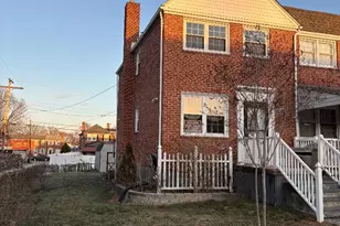 2703 Creston Rd, Baltimore, MD 21222 - Photo 2