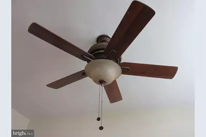 5635 Oregon Avenue, Halethorpe, MD 21227 - Photo 12