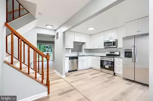 28 Sandstone Ct, Nottingham, MD 21236 - Photo 10