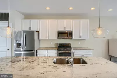 305 Davage Lane, Towson, MD 21286 - Photo 12