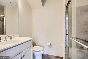 305 Davage Ln, Towson, MD 21286 - Photo 32