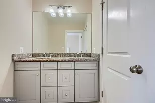 305 Davage Ln, Towson, MD 21286 - Photo 28