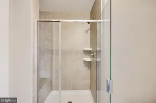 305 Davage Ln, Towson, MD 21286 - Photo 28