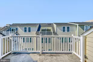 305 Davage Ln, Towson, MD 21286 - Photo 40