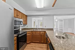 2031 Pleasant Villa Ave, Baltimore, MD 21228 - Photo 12