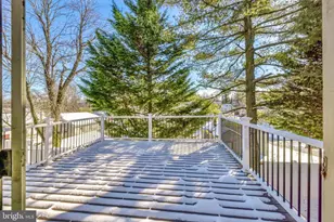 401 2nd Ave, Baltimore, MD 21227 - Photo 58