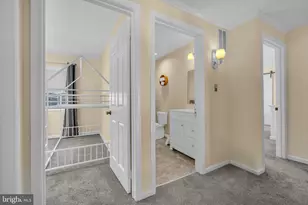 401 2nd Ave, Baltimore, MD 21227 - Photo 34