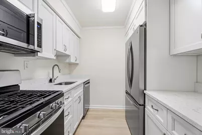 1809 Snow Meadow Lane #102, Baltimore, MD 21209 - Photo 8