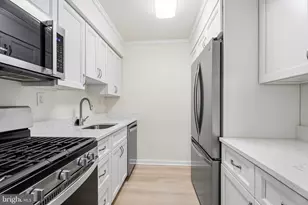 1809 Snow Meadow Ln, Baltimore, MD 21209 - Photo 8