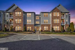 17 Brook Farm Ct, Perry Hall, MD 21128 - Photo 2
