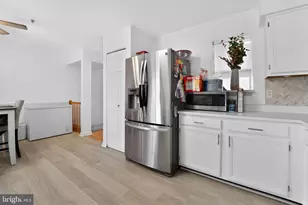 4717 Wainwright Cir, Owings Mills, MD 21117 - Photo 14