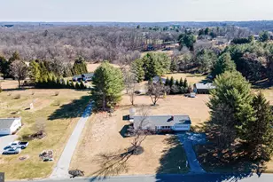 17823 Marshall Mill Rd, Hampstead, MD 21074 - Photo 2