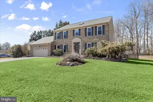 12216 Long Lake Dr, Owings Mills, MD 21117 - Photo 2