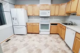 19 Island Run, Catonsville, MD 21228 - Photo 12