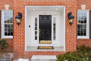 11 Hemlock Ct, Cockeysville, MD 21030 - Photo 4