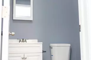 2111 Sunbriar Ln, Gwynn Oak, MD 21207 - Photo 16