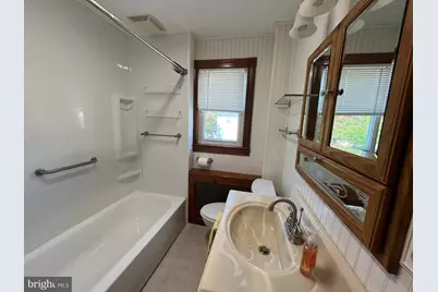 4624 Magnolia Avenue, Halethorpe, MD 21227 - Photo 24