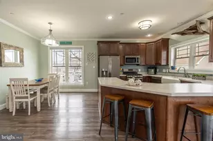 9031 Hinton Ave, Baltimore, MD 21219 - Photo 10