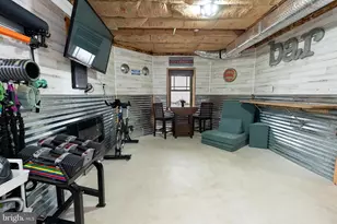 9031 Hinton Ave, Baltimore, MD 21219 - Photo 24