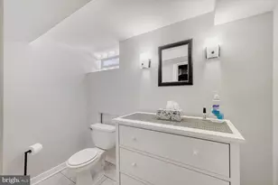 8127 Glen Gary Rd, Towson, MD 21286 - Photo 24