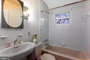 1903 Quentin Rd, Baltimore, MD 21222 - Photo 18