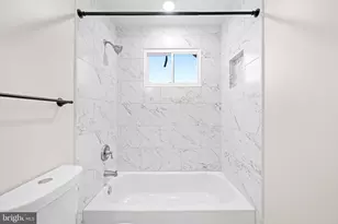 8105 Candle Ln, Baltimore, MD 21237 - Photo 8