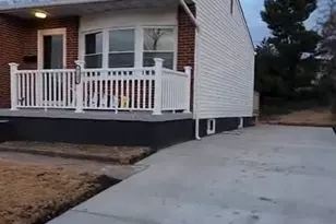 8105 Candle Ln, Baltimore, MD 21237 - Photo 32