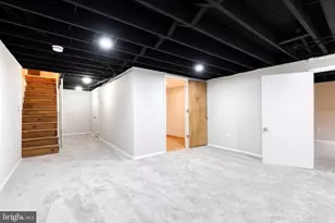 8306 Berkfield Rd, Baltimore, MD 21237 - Photo 18