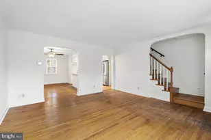 121 Hopkins Rd, Baltimore, MD 21212 - Photo 4