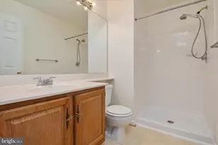 4404 Silverbrook Ln, Owings Mills, MD 21117 - Photo 22