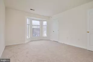 4404 Silverbrook Ln, Owings Mills, MD 21117 - Photo 16