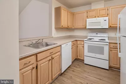 4404 Silverbrook Lane #E, Owings Mills, MD 21117 - Photo 6