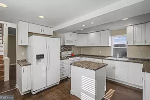 2707 Sparrows Point Rd, Baltimore, MD 21219 - Photo 10