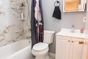 2000 Wildlife Dr, Windsor Mill, MD 21244 - Photo 16