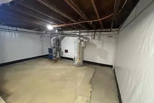 401 Maiden Choice Ln, Catonsville, MD 21228 - Photo 36