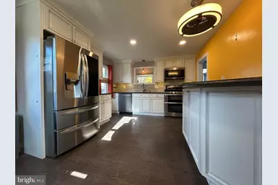 401 Maiden Choice Lane, Catonsville, MD 21228 - Photo 18